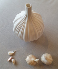 Load image into Gallery viewer, The Garlic Bulb Vase