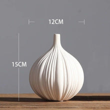 Load image into Gallery viewer, The Garlic Bulb Vase